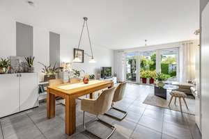 Modernes Familienglück in Hattingen-Holthausen – stilvolles Wohnen mit Garten, Terrasse und viel ... – Die vollständige Adresse der Immobilie erhältst du vom Anbieter., 45527 Hattingen – Vorschaubild 2