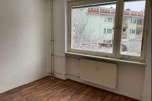 Hübsche Dreizimmerwohnung in Sündersbühl mit Loggia! Zeitmietvertrag bis August 2028! – Nansenstr. 11, 90439 Sündersbühl, Nürnberg – Vorschaubild 5