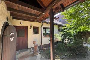 Charmante DHH mit großem Garten – ein Juwel im Dornröschenschlaf in bester Lage in Freiburg – Freiburg im Breisgau – Vorschaubild 8