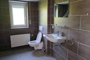 Traum-Zweifamilienhaus in idyllischer Alleinlage für Naturliebhaber - mit unbefristetem Wohnrecht – Die vollständige Adresse der Immobilie erhältst du vom Anbieter., 94474 Vilshofen an der Donau – Vorschaubild 14