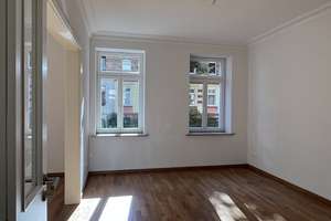 **5-Zimmer-Eigentumswohnung mit Garten und Fußbodenheizung u.v.m. (WE 1)