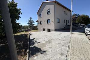 Ersteinzug in Frauenaurach: 3-Zimmer-Wohnung mit überdachter Terrasse – 91056 Frauenaurach, Erlangen – Vorschaubild 3