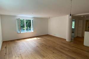 Vollständig renovierte 3-Zimmer-Wohnung mit Einbauküche im Zentrum von Regensburg  – Die vollständige Adresse der Immobilie erhältst du vom Anbieter., 93047 Innenstadt, Regensburg – Vorschaubild 1