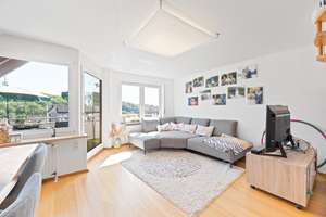 4-Zimmer Maisonette mit hochwertiger Gebäudesanierung & atemberaubendem Blick über Stuttgart
