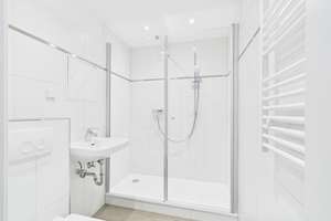 Bezugsfertige 3-Raum-Wohnung mit Balkon und Einbauküche.! – Asternweg 24, 4209 Grünau-Ost, Leipzig – Vorschaubild 5
