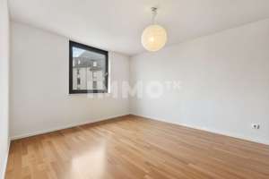 Zentral. Gepflegt. Vermietet - 2-Zimmer-Investment mit Loggia & TG-Stellplatz