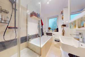 Property thumbnail 12