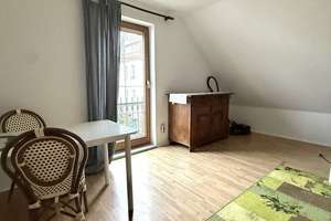 Großzügiges Haus mit 3 bezugsfreien Wohnungen – ideal als Mehrgenerationenhaus. Top Zustand. – Die vollständige Adresse der Immobilie erhältst du vom Anbieter., 13125 Buch, Berlin – Vorschaubild 7