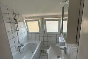 Zuhause mit drei Zimmern in Bad Cannstatt – Die vollständige Adresse der Immobilie erhältst du vom Anbieter., 70374 Winterhalde, Stuttgart – Vorschaubild 2