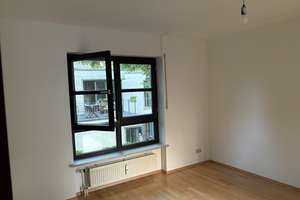 Ruhige, helle 3-Zimmer-Wohnung in Obersendling mit S/W-Balkon – Kleinstraße 23, 81379 Thalkirchen, München – Vorschaubild 9