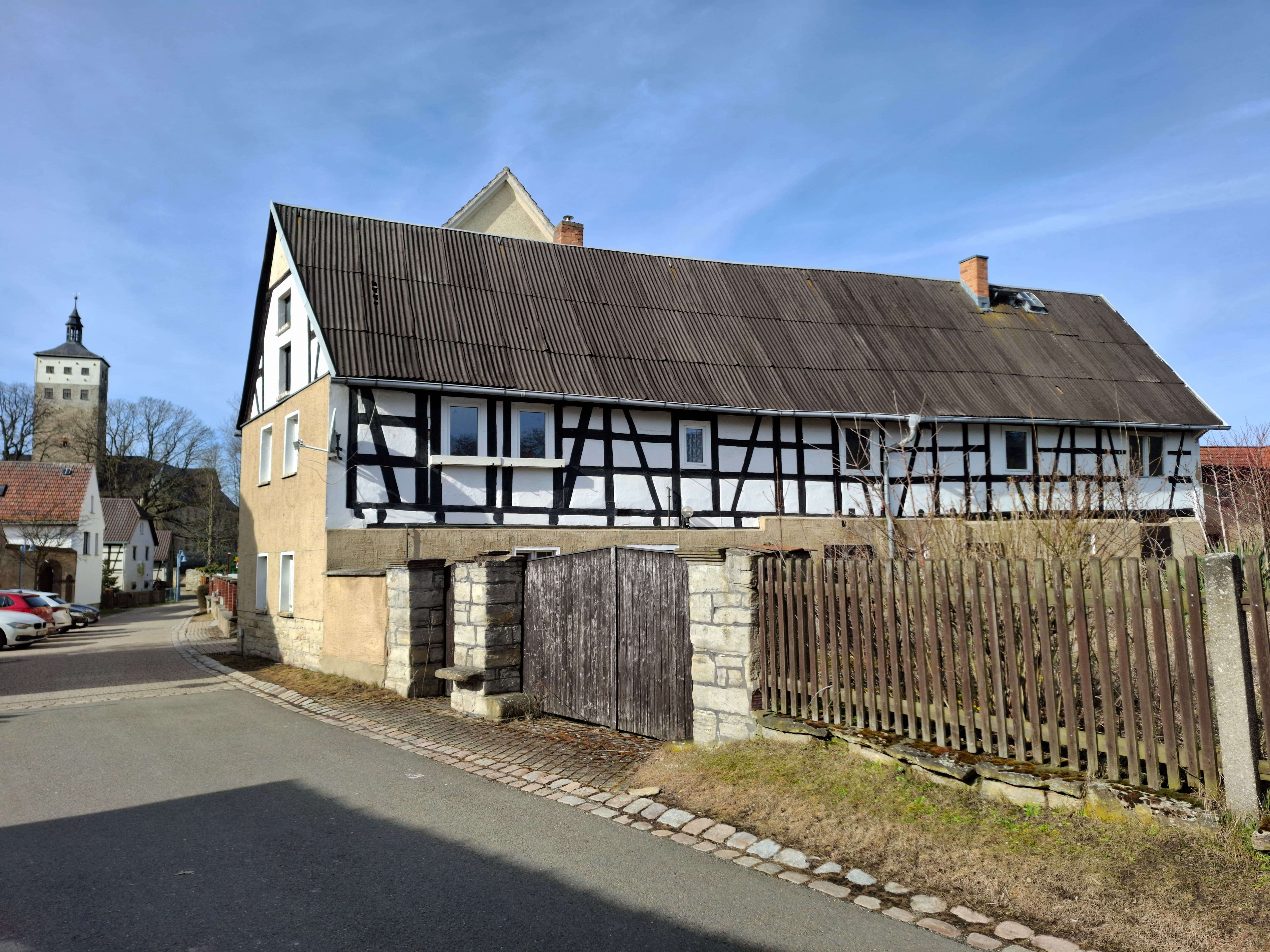 Sanierungsbedürftiges Bauernhaus in guter Wohnlage in Gutenborn/ OT Heuckewalde, Burgenlandkreis – Bild 2