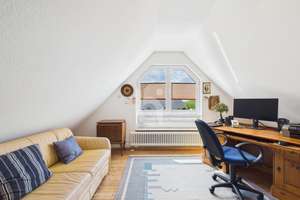DHH in Biesdorf mit Gartenruhe auf 94 m² | Klima | Terrasse – Die vollständige Adresse der Immobilie erhältst du vom Anbieter., 12683 Biesdorf, Berlin – Vorschaubild 23