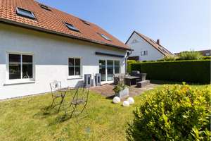 Ebenerdige Sorglos-Wohnung mit gemütlichem Garten und zwei Stellplätzen - Einziehen.. Fertig! – Die vollständige Adresse der Immobilie erhältst du vom Anbieter., 24340 Eckernförde – Vorschaubild 1
