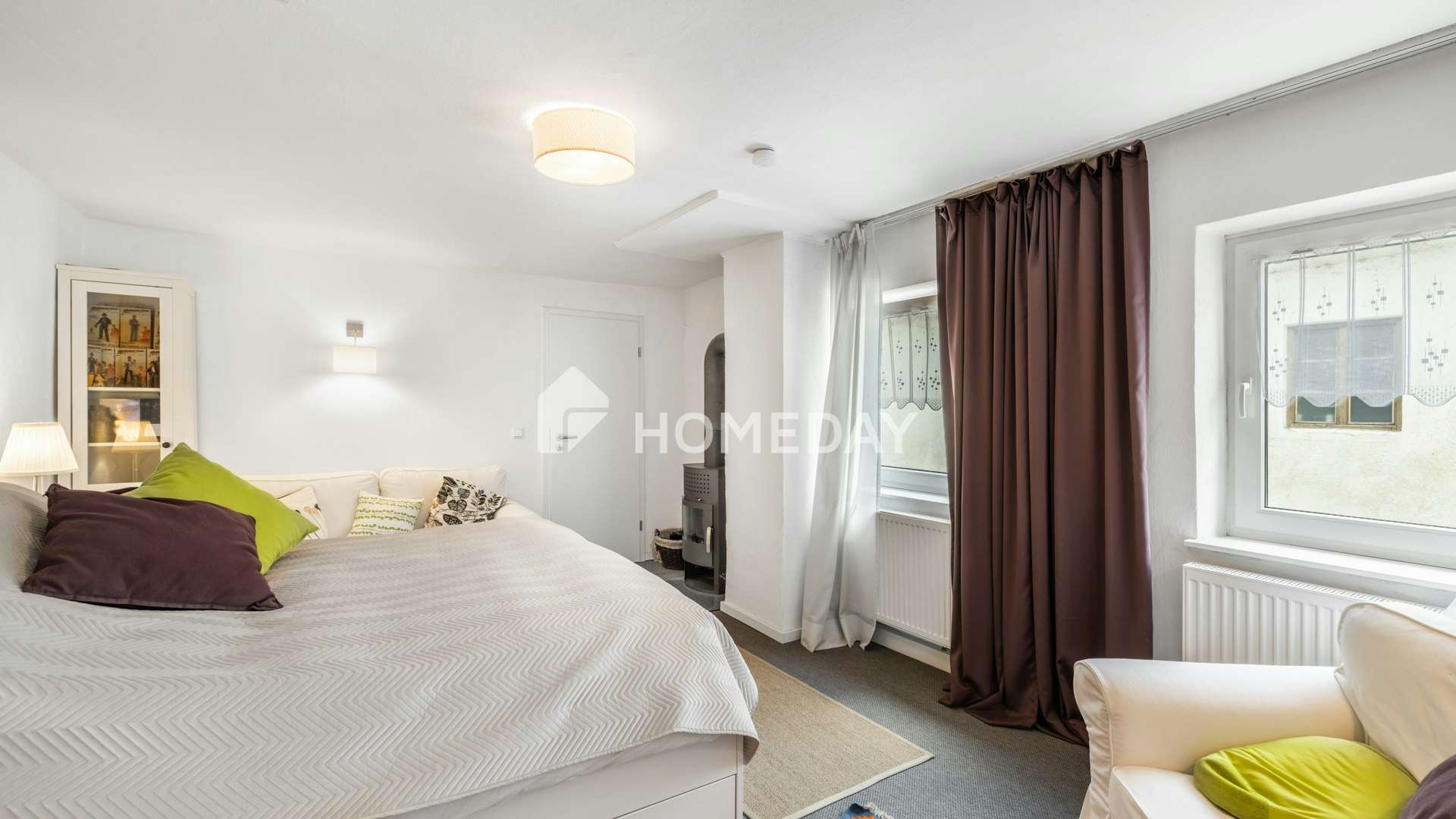 Immobilie in Au in der Hallertau - Stilvoll saniertes Bauernhaus mit zwei Wohneinheiten, Kamin & Photovoltaikanlage - Bild 4