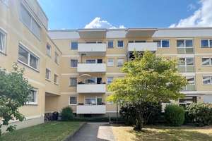 Familien aufgepasst! Möblierte 4-Zi-Whg mit 2 Balkonen in München-Freimann (U6) – Die vollständige Adresse der Immobilie erhältst du vom Anbieter., 80939 Freimann, München – Vorschaubild 23