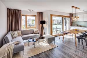 Möbliert: Zur Miete: Hochwertige 4-Zimmer Wohnung
