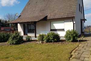 Einfamilienhaus in Hamm-Sieg mit großem Garten – Martin-Luther-Straße 31, 57577 Altenkirchen (Westerwald) (Kreis) – Vorschaubild 1
