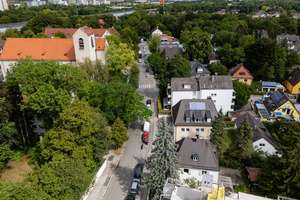 Wohnen zwischen Natur und urbaner Nähe – Dachgeschosswohnung mit Galerie und zwei Balkonen – Die vollständige Adresse der Immobilie erhältst du vom Anbieter., 80939 Obere Isarau, München – Vorschaubild 36