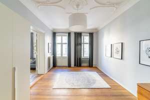 Bezugsfreie 4-Zimmer-Altbauwohnung in Top-Lage: Hohe Decken, Parkett, Stuck Balkon und vieles mehr! – Die vollständige Adresse der Immobilie erhältst du vom Anbieter., 10119 Prenzlauer Berg, Berlin – Vorschaubild 6