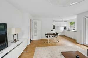 Ruhige Innenhoflage, West-Sonne, Bezugsfrei – Die vollständige Adresse der Immobilie erhältst du vom Anbieter., 81539 Obergiesing, München – Vorschaubild 3