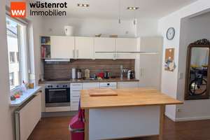 Attraktives Investment im Viertel – voll vermietetes Zweifamilienhaus in begehrter Wohnlage – Die vollständige Adresse der Immobilie erhältst du vom Anbieter., 28203 Fesenfeld, Bremen – Vorschaubild 2