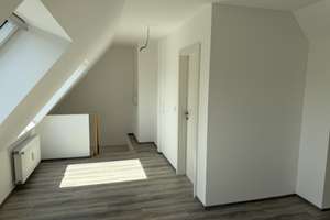 Schöne Dachgeschoß Wohnung in Bo-Ehrenfeld, Nähe Wiesental – Friederikastr. 145, 44789 Südinnenstadt, Bochum – Vorschaubild 17
