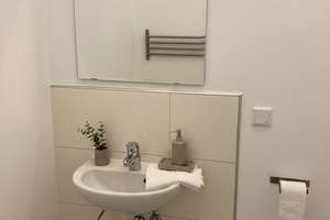 175 m² Altbauwohnung mit 2 Balkonen & Stellplatz – ideal für Pendler nach Frankfurt in ruhiger Lage  – Adolfsallee 31, 65185 Mitte, Wiesbaden – Vorschaubild 4
