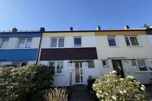 Reihenmittelhaus Nbg.-Gaulnhofen, beste Lage, 140 m² Wfl., 6 Zi., 261 m² Grund., Südgarten, Garage ! – Die vollständige Adresse der Immobilie erhältst du vom Anbieter., 90455 Kornburg, Worzeldorf, Nürnberg – Vorschaubild 24