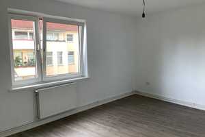 Renovierte 2-Zimmer-Wohnung ca. 61,11m² mit Einbauküche und Balkon sofort verfügbar – Hildesheimer Straße 54, 30169 Hannover – Vorschaubild 3