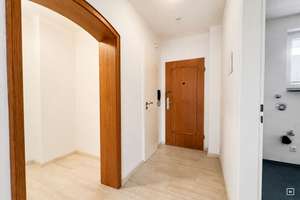 Rund 57 m² große 2-Zimmer-Wohnung mit Loggia, modernem Duschbad und Aufzug in Hagen-Eilpe
 – Die vollständige Adresse der Immobilie erhältst du vom Anbieter., 58091 Eilpe, Hagen – Vorschaubild 8
