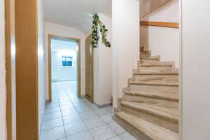 Großes, direkt beziehbares Reihenhaus mit 7 Zimmern, 3 Tageslichtbädern, Balkon, Terrasse & Garten – Die vollständige Adresse der Immobilie erhältst du vom Anbieter., 65462 Ginsheim-Gustavsburg – Vorschaubild 18