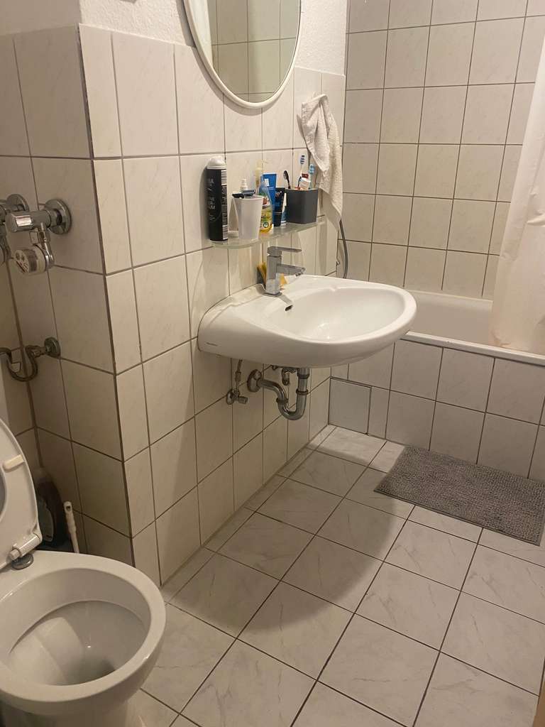 Immobilie in Hattersheim - Schöne 2 ZKB Wohnung mit Blick ins Grüne, Wofl 56qm plus Terrasse, Keller und Stellplatz - Bild 4