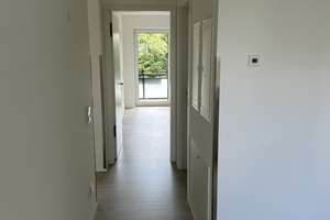 Klimatisierte / hochwertig ausgestatete 3-Zimmer-Wohnung nach Kernsanierung in Köln-Bilderstöckchen  – Longericher Straße 51, 50739 Bilderstöckchen, Köln – Vorschaubild 14