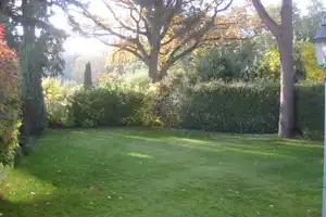 Property thumbnail 3