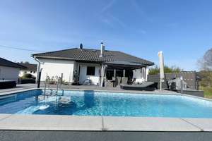 Freistehendes Einfamilienhaus mit Poolanlage, XXL-Terrasse und traumhafter Aussicht – Die vollständige Adresse der Immobilie erhältst du vom Anbieter., 51570 Windeck – Vorschaubild 14