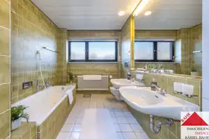 Großzügiges Reiheneckhaus am Goldberg – Böblingen (Kreis) – Vorschaubild 8