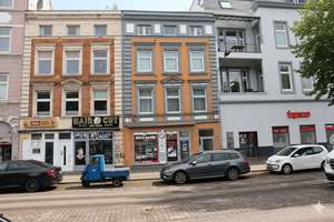 Wohn-/Geschäftshaus mit solider Rendite in Top-Lage – Die vollständige Adresse der Immobilie erhältst du vom Anbieter., 23566 Sankt Gertrud, Lübeck – Vorschaubild 1