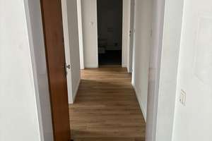 Schöne 2 Zimmer-Wohnung  in Wattenscheid teilsaniert – 44867 Westenfeld, Bochum – Vorschaubild 2