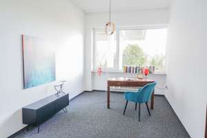 Einzigartiges Haus im Bauhaus-Stil mit atemberaubender Aussicht – Die vollständige Adresse der Immobilie erhältst du vom Anbieter., 92507 Nabburg – Vorschaubild 14