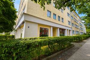 Bezugsfrei - modernisiert - individuell: 2,5-Zimmer-Wohnung in grüner Lage von Steglitz – Die vollständige Adresse der Immobilie erhältst du vom Anbieter., 12163 Steglitz, Berlin – Vorschaubild 13