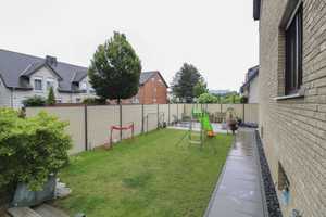 Ruhig und doch zentral: Bezugsfertige Doppelhaushälfte mit Garten und Garage – Paderborn (Kreis) – Vorschaubild 9