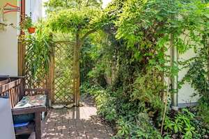 Großzügige Eigentumswohnung mit Gartenparadies und vielseitigem Raumangebot in 81545 München – Die vollständige Adresse der Immobilie erhältst du vom Anbieter., 81545 Harlaching, München – Vorschaubild 5
