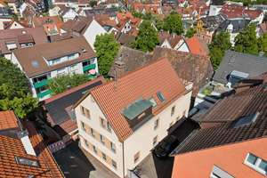 MFH mit Scheune & Entwicklungspotenzial – 3 Wohneinheiten in Stuttgart‑Feuerbach