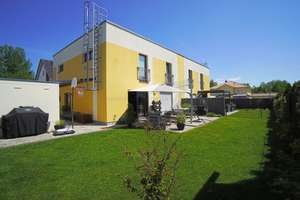 !! Traumhaus in C-Rabenstein !! Exklusive Doppelhaushälfte mit Garage, Terrasse und Garten – Riedbachweg 70, 9117 Rabenstein, Chemnitz – Vorschaubild 12