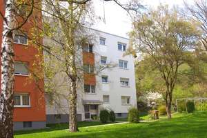 Beziehe deine neue Wohnung noch nächsten Monat! – An der Neckarbrücke 5, 73776 Altbach – Vorschaubild 1