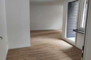 Ansprechende 3-Zimmer-Dachgeschosswohnung mit Sonnenbalkon in ruhiger Lage von Hohenlimburg! – Scheffelau 6, 58119 Hohenlimburg (Ortsteil), Hagen – Vorschaubild 2