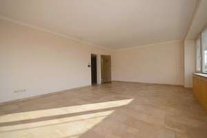 Herrliche Aussicht über Salzgitter: 4-Zimmer-Wohnung mit großem Balkon in beliebter Wohngegend... – Die vollständige Adresse der Immobilie erhältst du vom Anbieter., 38259 Salzgitter-Bad, Salzgitter – Vorschaubild 5