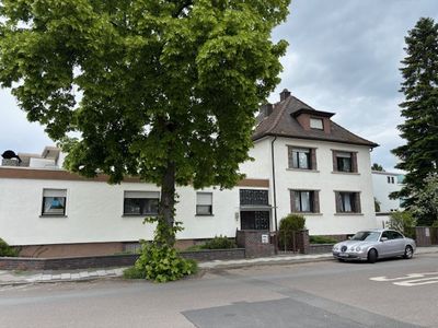 Mehrfamilienhaus in sehr guter Lage in Bieber