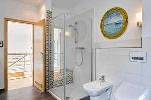 Moderne Villa mit Fördeblick, Indoorpool und privatem SPA in Kitzeberg – Schloßkoppelweg 26, 24226 Heikendorf – Vorschaubild 20