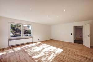 MGF Group: Investment für die Zukunft! Zweiparteienhaus mit 340 m² Wohnnutzfläche! – Die vollständige Adresse der Immobilie erhältst du vom Anbieter., 86179 Haunstetten-Süd, Augsburg – Vorschaubild 9